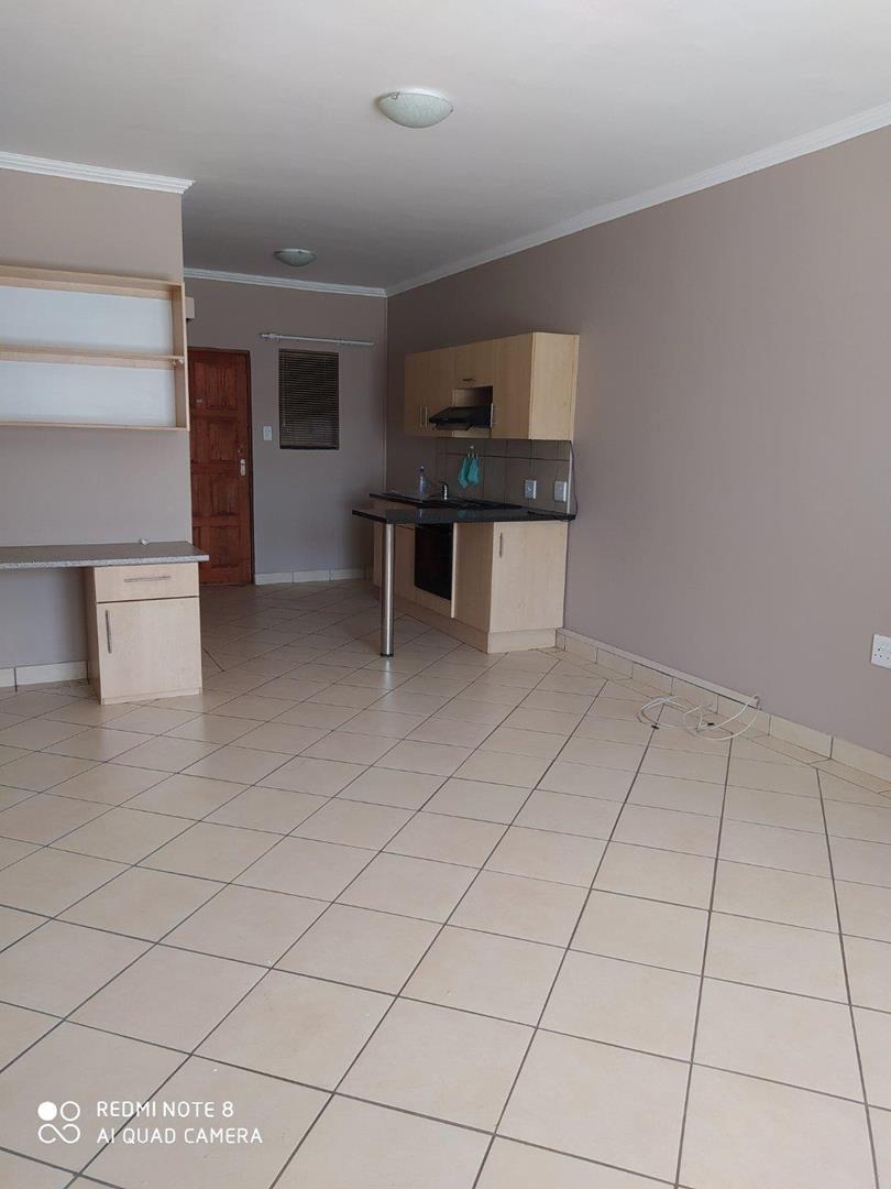 To Let 1 Bedroom Property for Rent in Langenhovenpark Free State